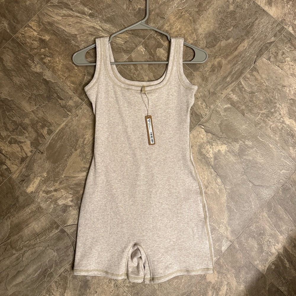 Skims Ribbed Cotton Onesie Heather Oatmeal M NWT